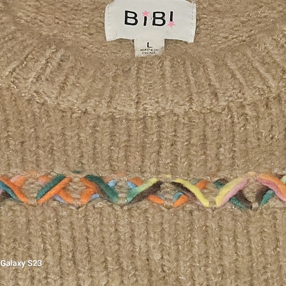 BIBI Sweater Women's Size Large Tan With Multi Color Chris Cross Yarn Stitching - Picture 6 of 9
